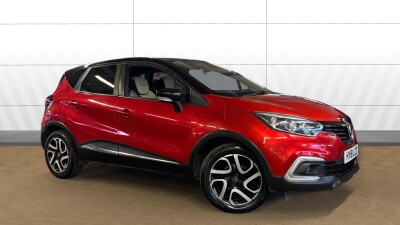 2018 RENAULT CAPTUR 0.9 TCE 90 ICONIC 5DR PETROL HATCHBACK VALUE CAR THIS ICON REPRESENTS... photo